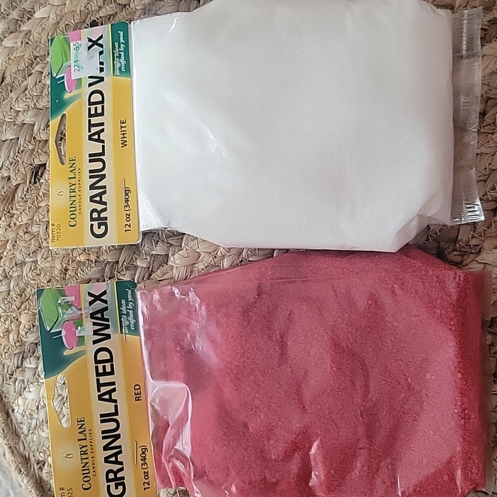 Country Lane Granulated Wax Red and White